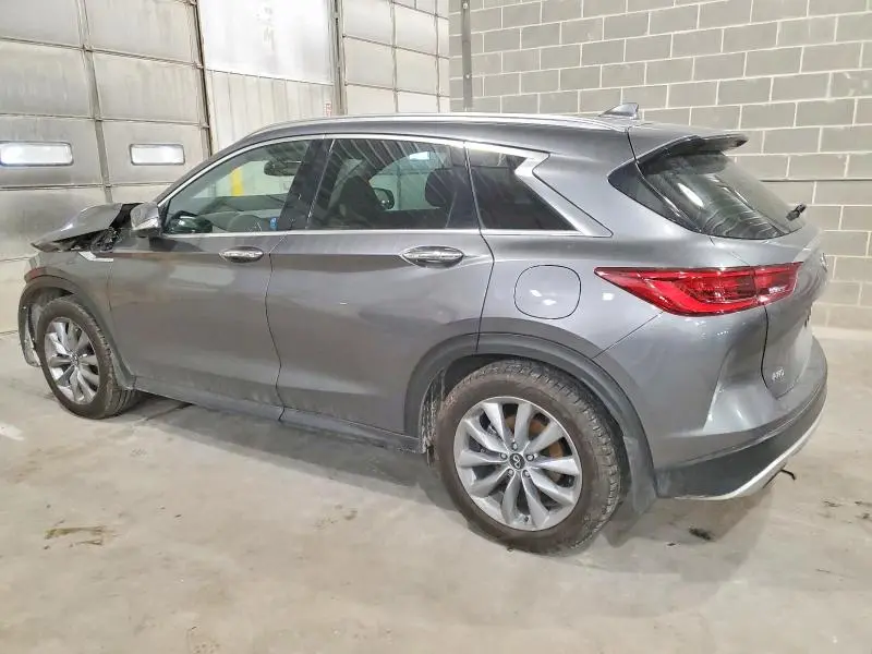 2022 INFINITI QX50 LUXE  