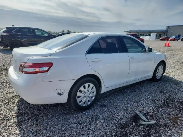 2011 TOYOTA CAMRY BASE  