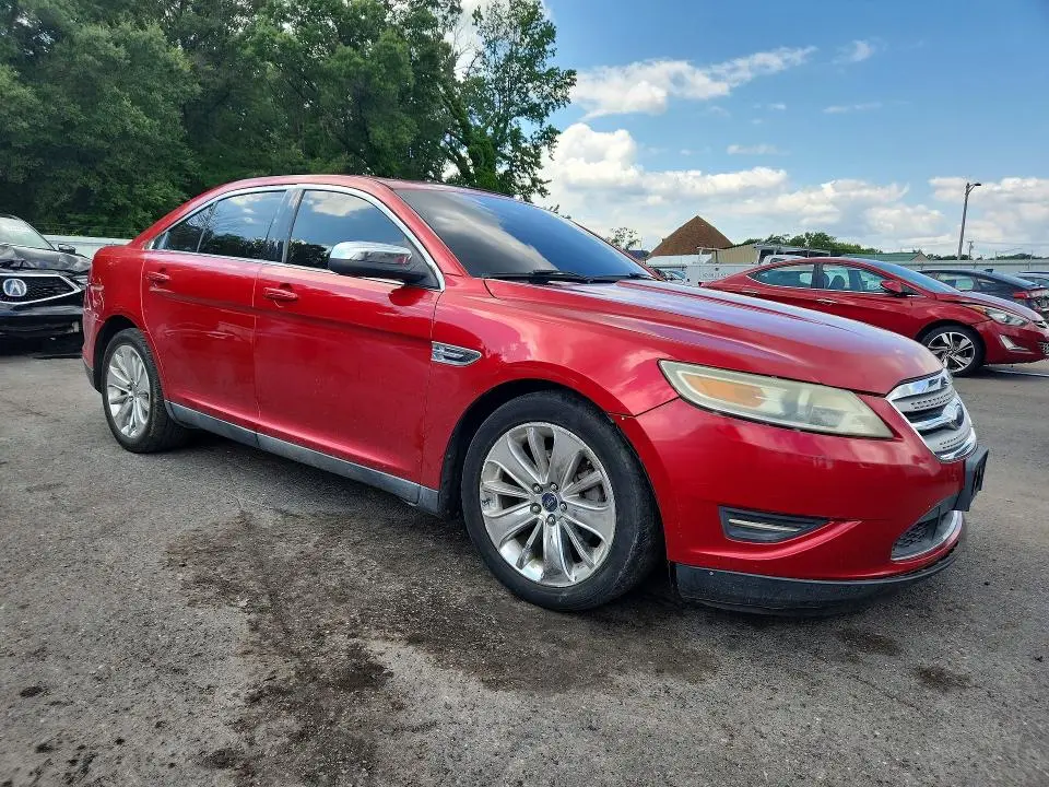 2010 FORD TAURUS LIMITED  