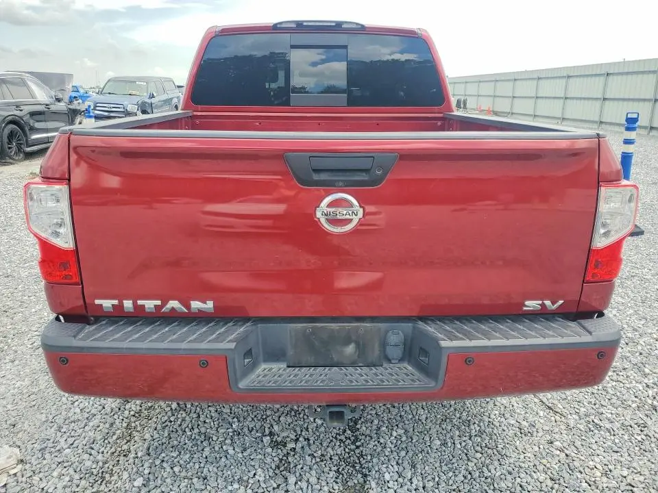 2018 NISSAN TITAN SV  