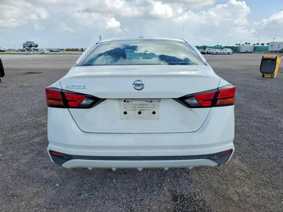 2020 NISSAN ALTIMA S  