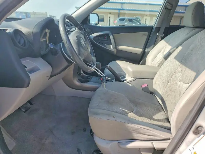 2011 TOYOTA RAV4 BASE  