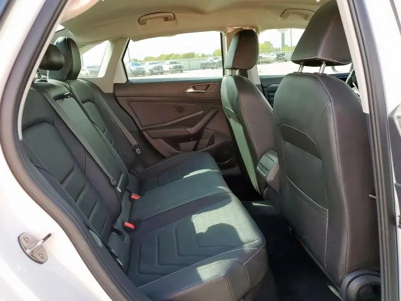 2024 VOLKSWAGEN JETTA SEL  