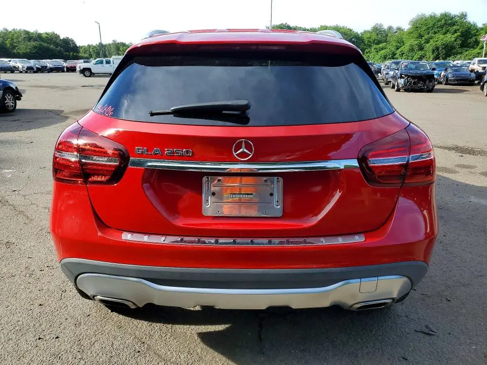 2019 MERCEDES-BENZ GLA 250  
