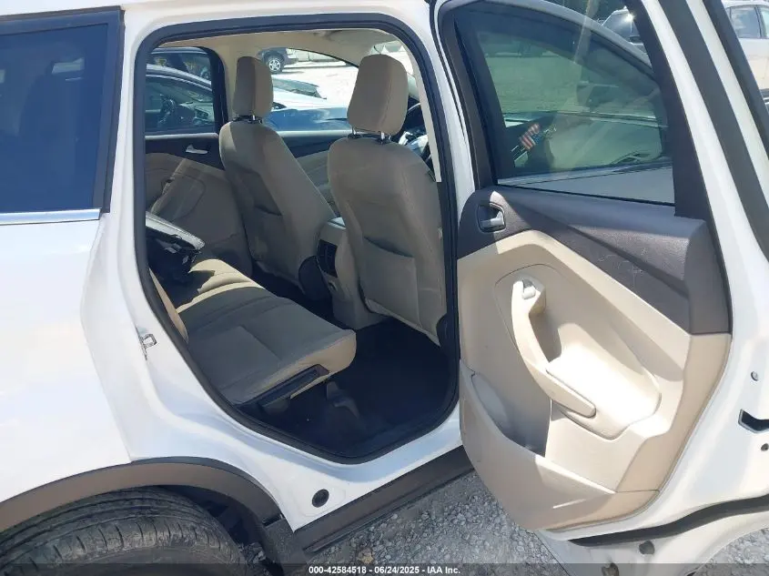 2018 FORD ESCAPE SE