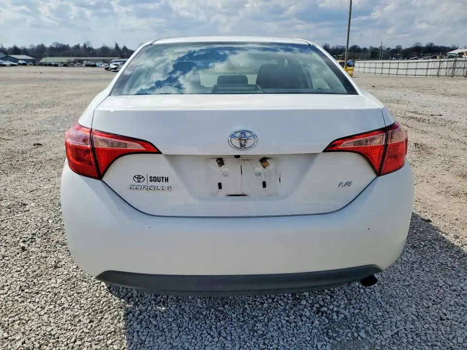 2017 TOYOTA COROLLA L  