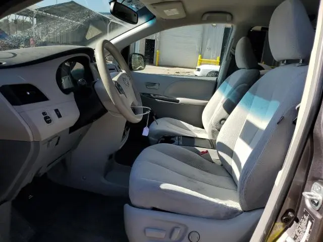 2012 TOYOTA SIENNA LE  
