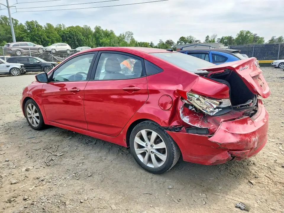 2012 HYUNDAI ACCENT GLS  