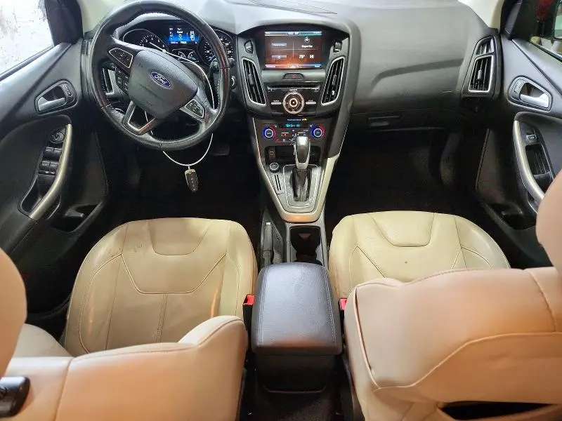 2015 FORD FOCUS TITANIUM  