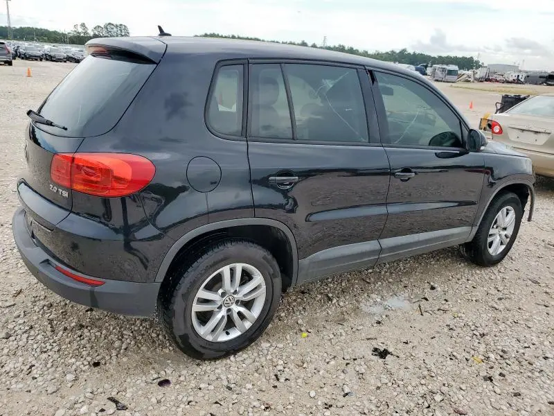 2013 VOLKSWAGEN TIGUAN S  
