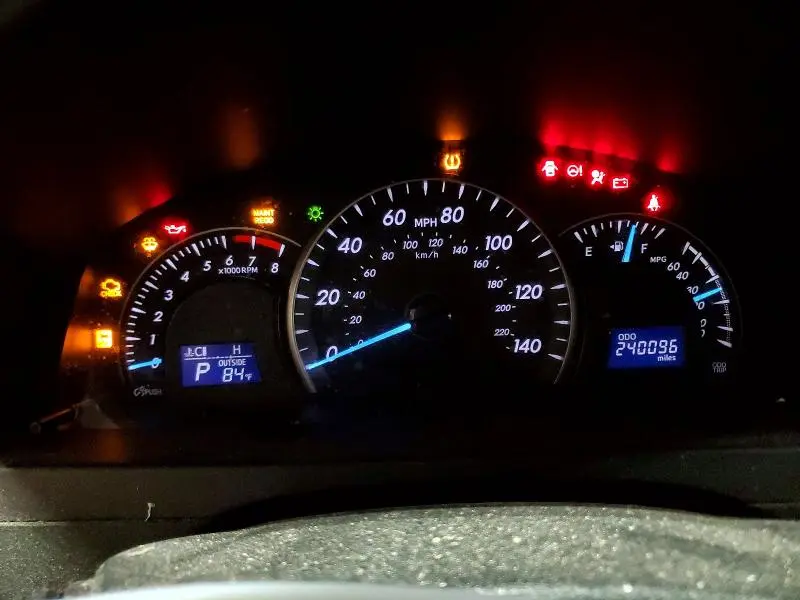 2012 TOYOTA CAMRY LE  