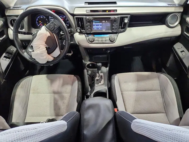 2017 TOYOTA RAV4 XLE  