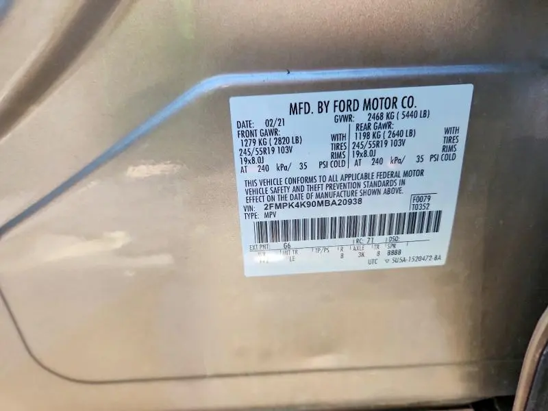2021 FORD EDGE TITANIUM  