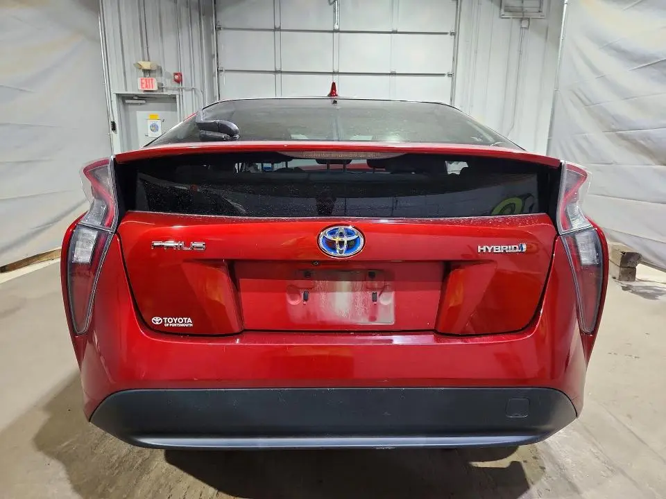 2016 TOYOTA PRIUS THREE  