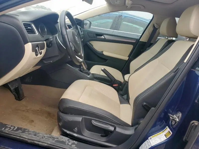 2012 VOLKSWAGEN JETTA SEL