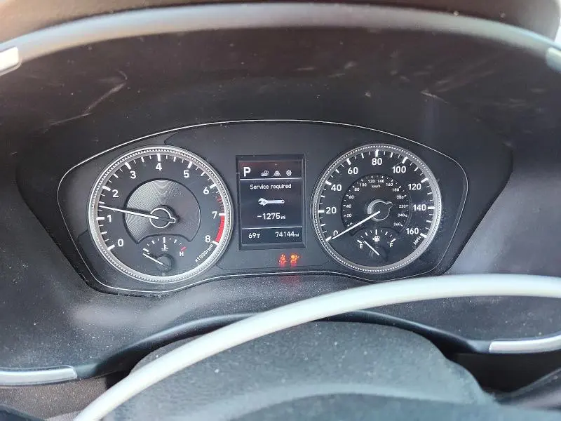 2020 HYUNDAI SANTA FE SE  