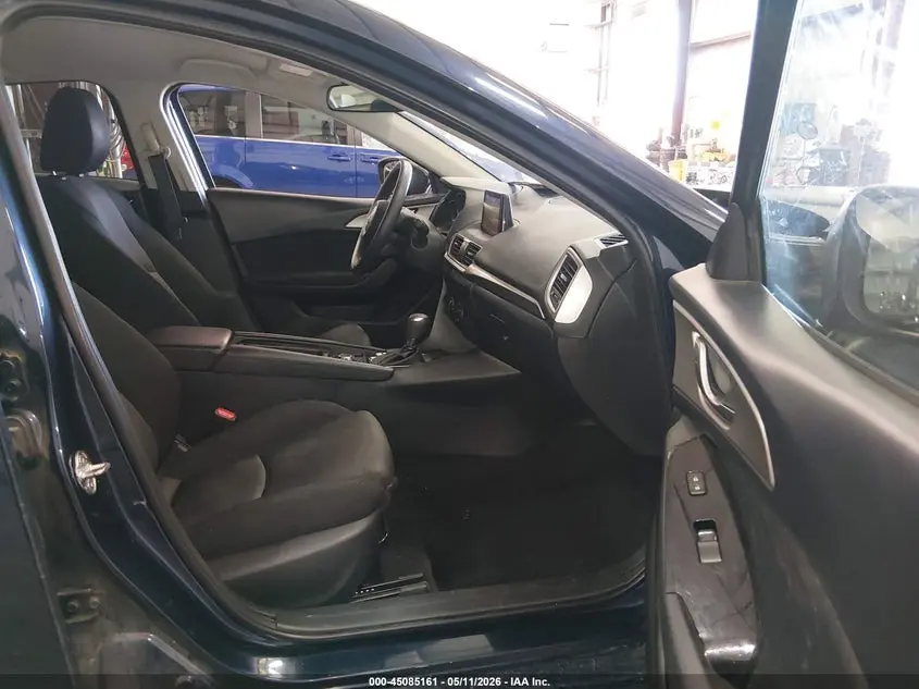 2018 MAZDA MAZDA3 SPORT