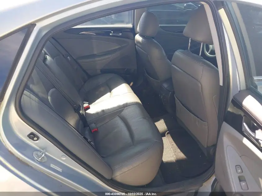 2011 HYUNDAI SONATA LIMITED