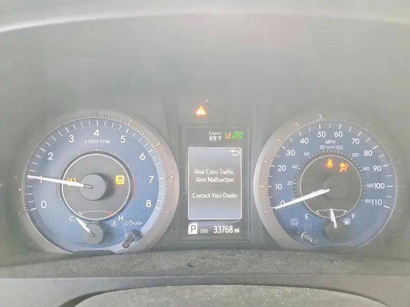 2019 TOYOTA SIENNA XLE 8-PASSENGER  