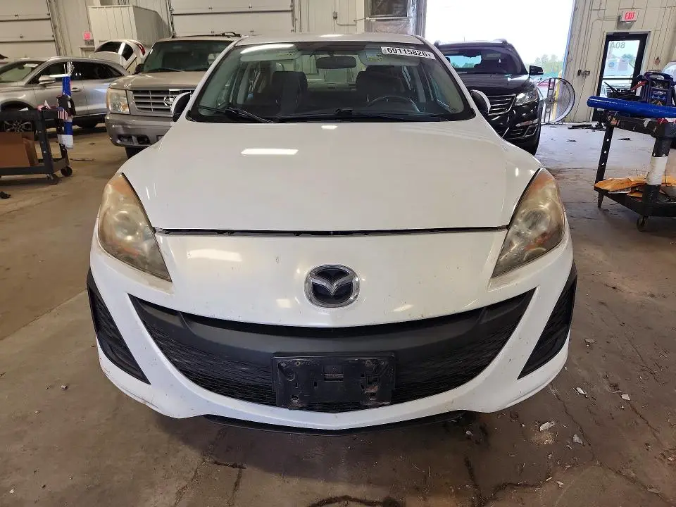 2010 MAZDA 3 I  