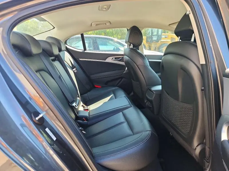 2019 GENESIS G70 SPORT  
