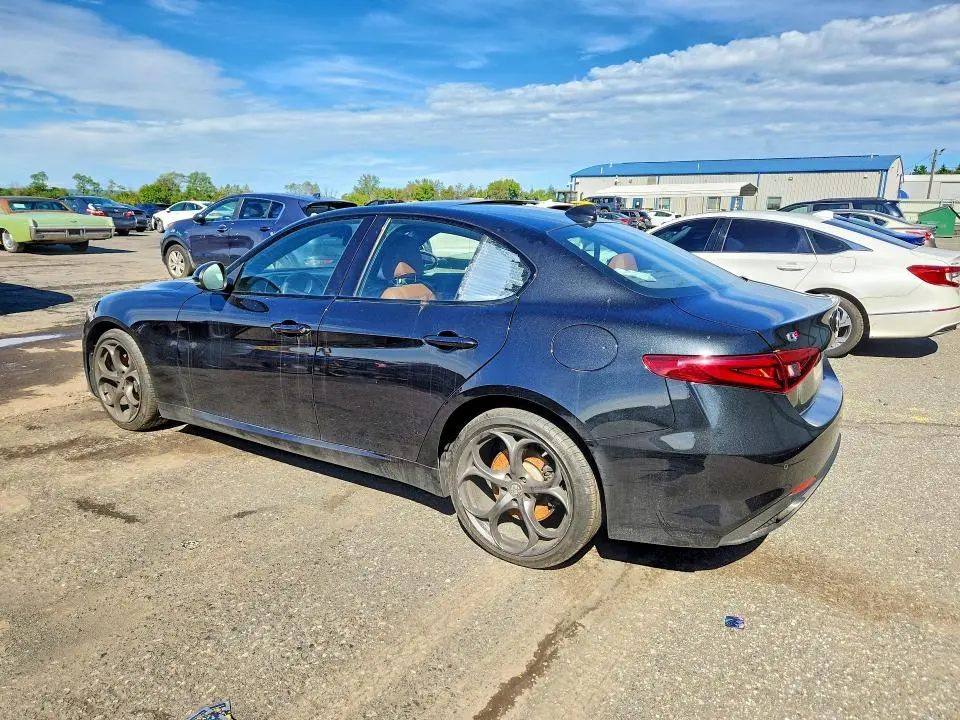 2020 ALFA ROMEO GIULIA TI  