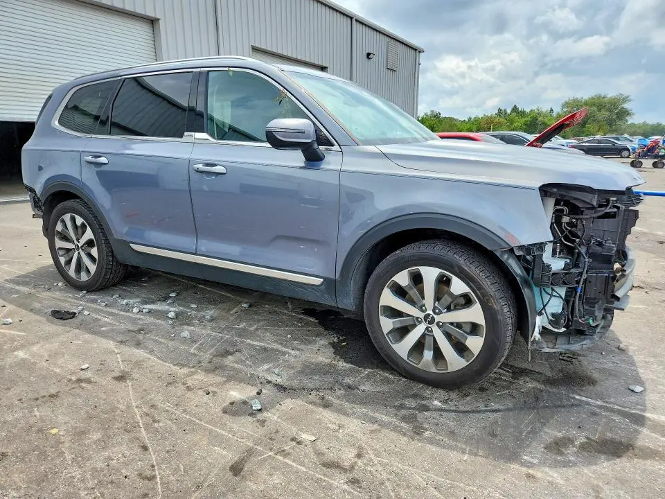 2022 KIA TELLURIDE EX  