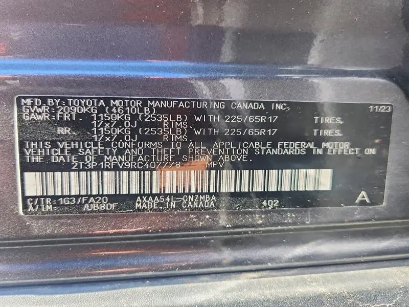 2024 TOYOTA RAV4 XLE  