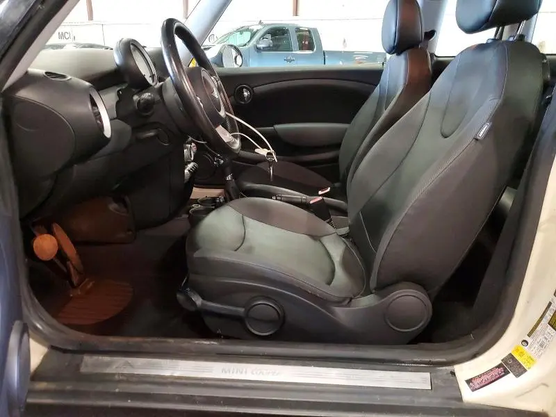 2010 MINI COOPER CLUBMAN  