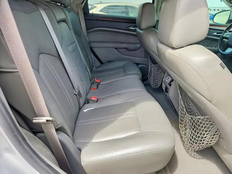 2010 CADILLAC SRX LUXURY COLLECTION  