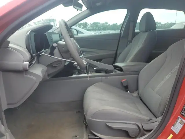 2021 HYUNDAI ELANTRA SE  
