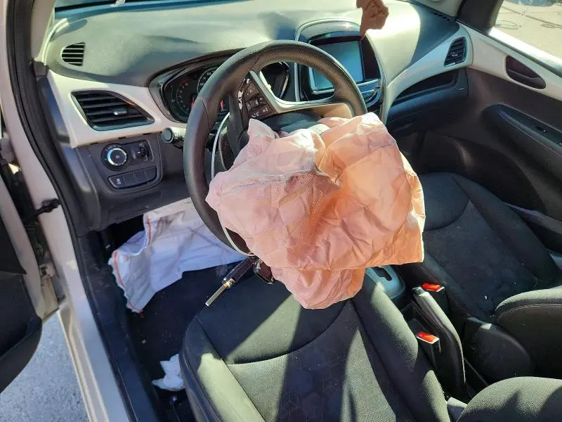 2017 CHEVROLET SPARK 1LT  