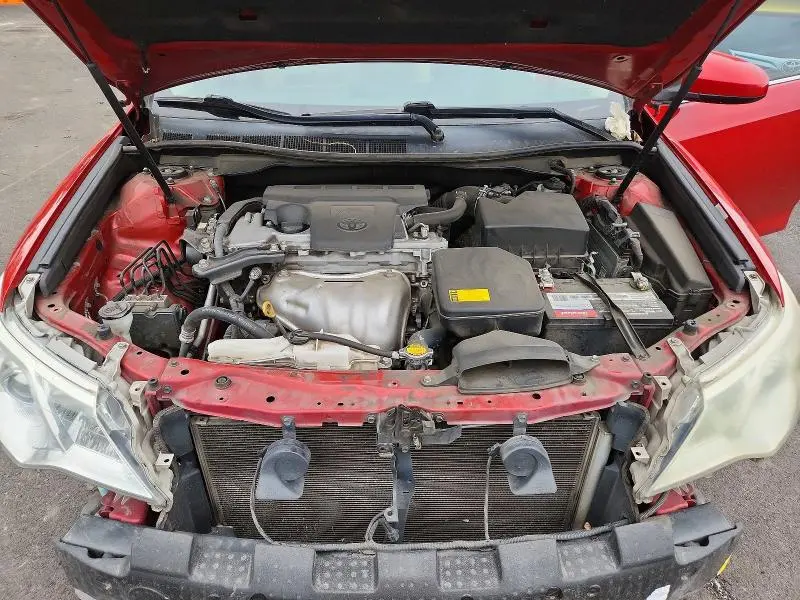 2013 TOYOTA CAMRY LE  