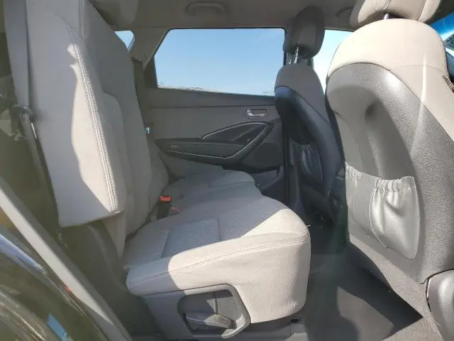2017 HYUNDAI SANTA FE SE  