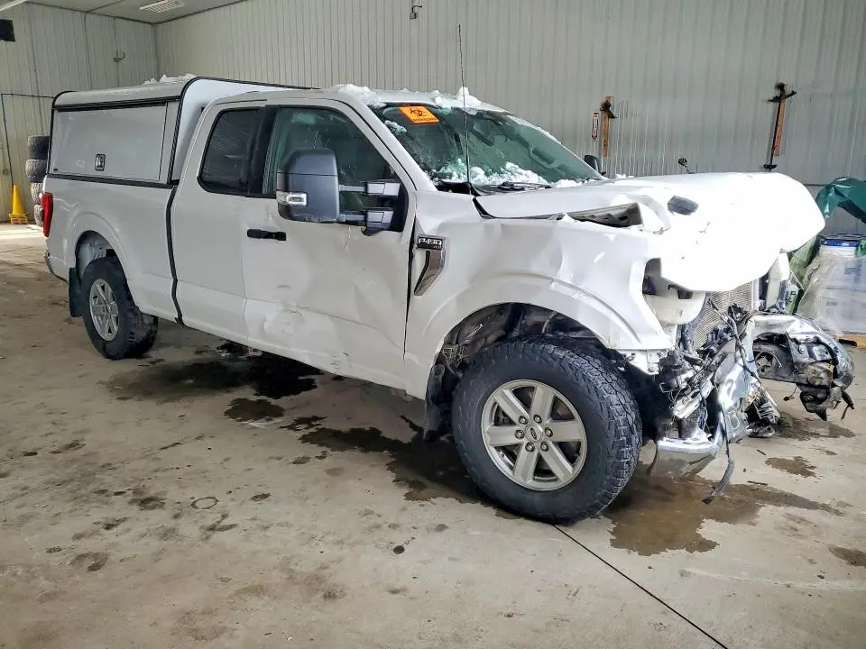 2022 FORD F-150 SUPER CAB WT *** PRIOR FLEET ***