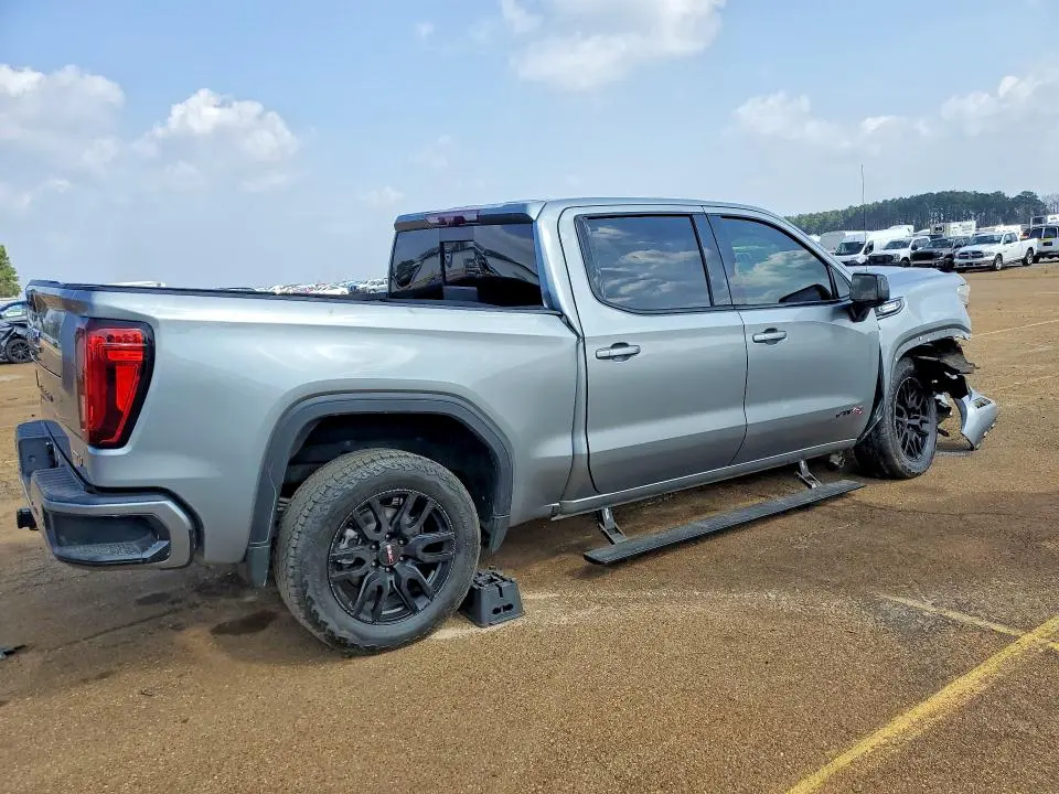 2024 GMC SIERRA K1500 AT4  