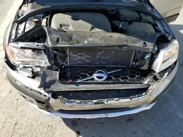 2016 VOLVO XC70 T5 PREMIER  