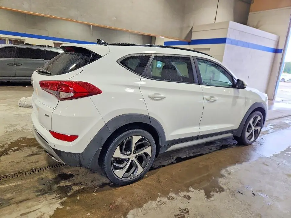 2018 HYUNDAI TUCSON VALUE  