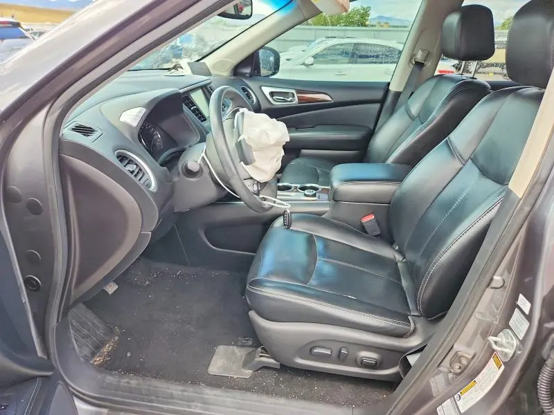 2015 NISSAN PATHFINDER S  