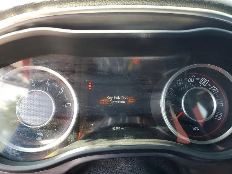 2015 DODGE CHALLENGER SXT  