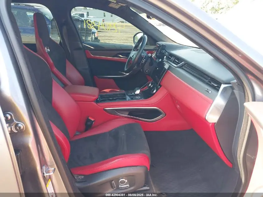 2022 JAGUAR F-PACE SVR P550 AWD AUTOMATIC