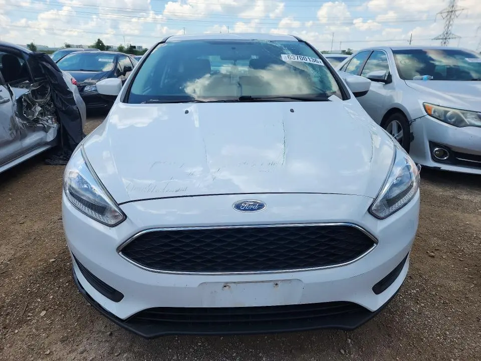 2018 FORD FOCUS SE  