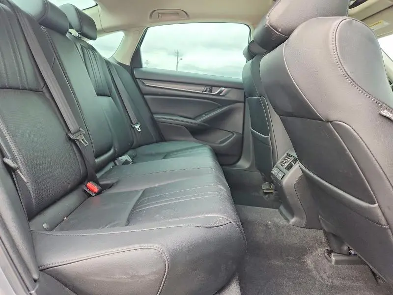 2022 HONDA ACCORD TOURING HYBRID  