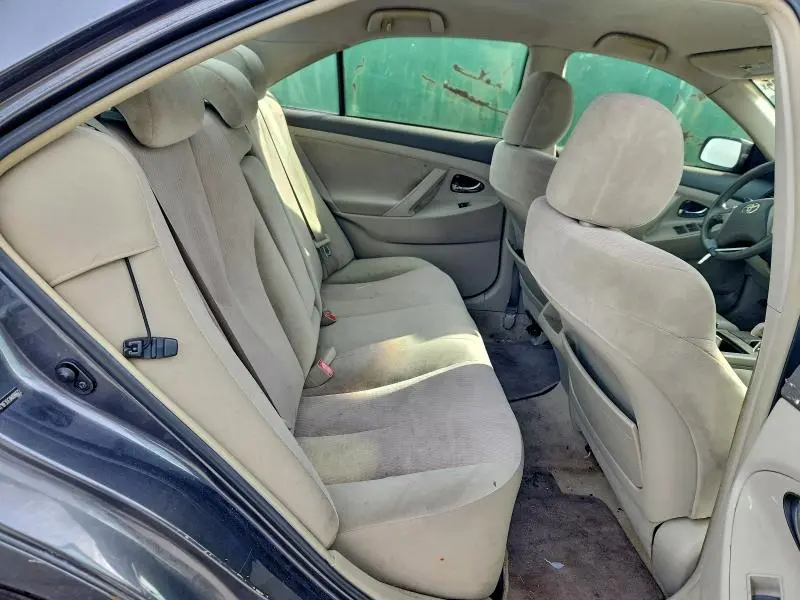 2010 TOYOTA CAMRY BASE  