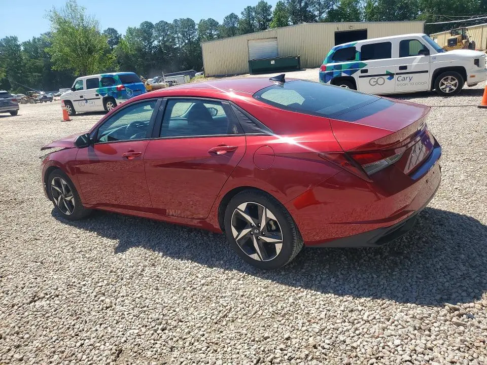 2023 HYUNDAI ELANTRA SEL  