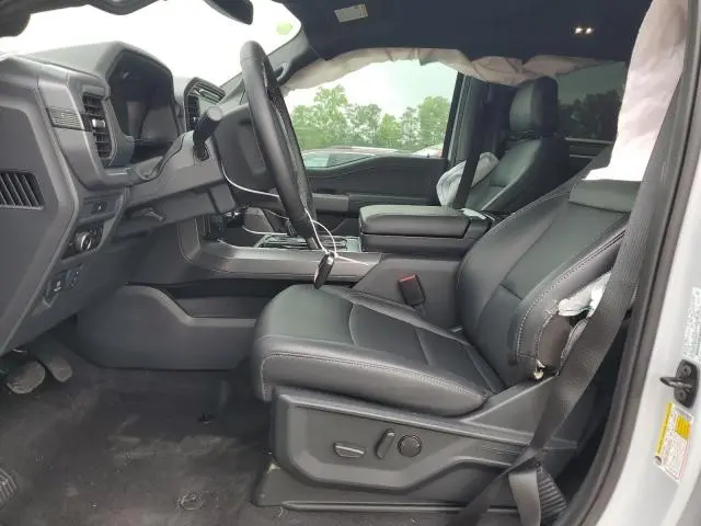 2025 FORD F150 XLT  