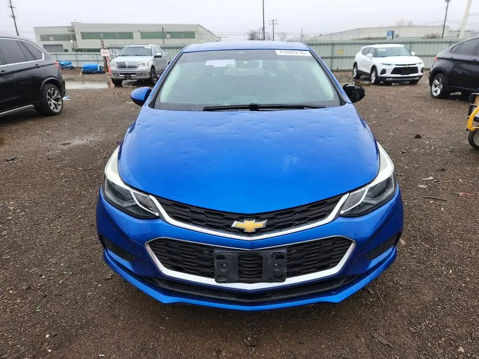 2018 CHEVROLET CRUZE LT  