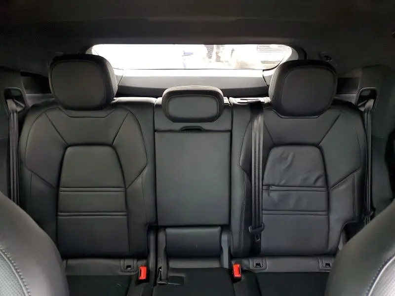 2023 PORSCHE CAYENNE COUPE  