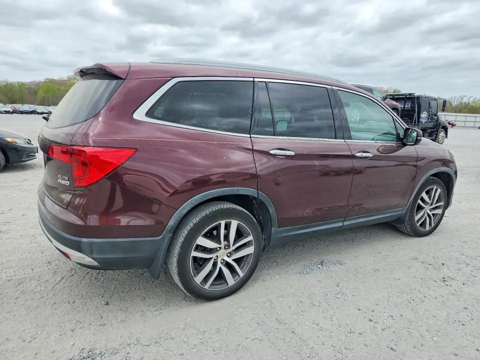 2016 HONDA PILOT ELITE  