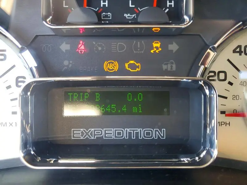 2011 FORD EXPEDITION XLT  